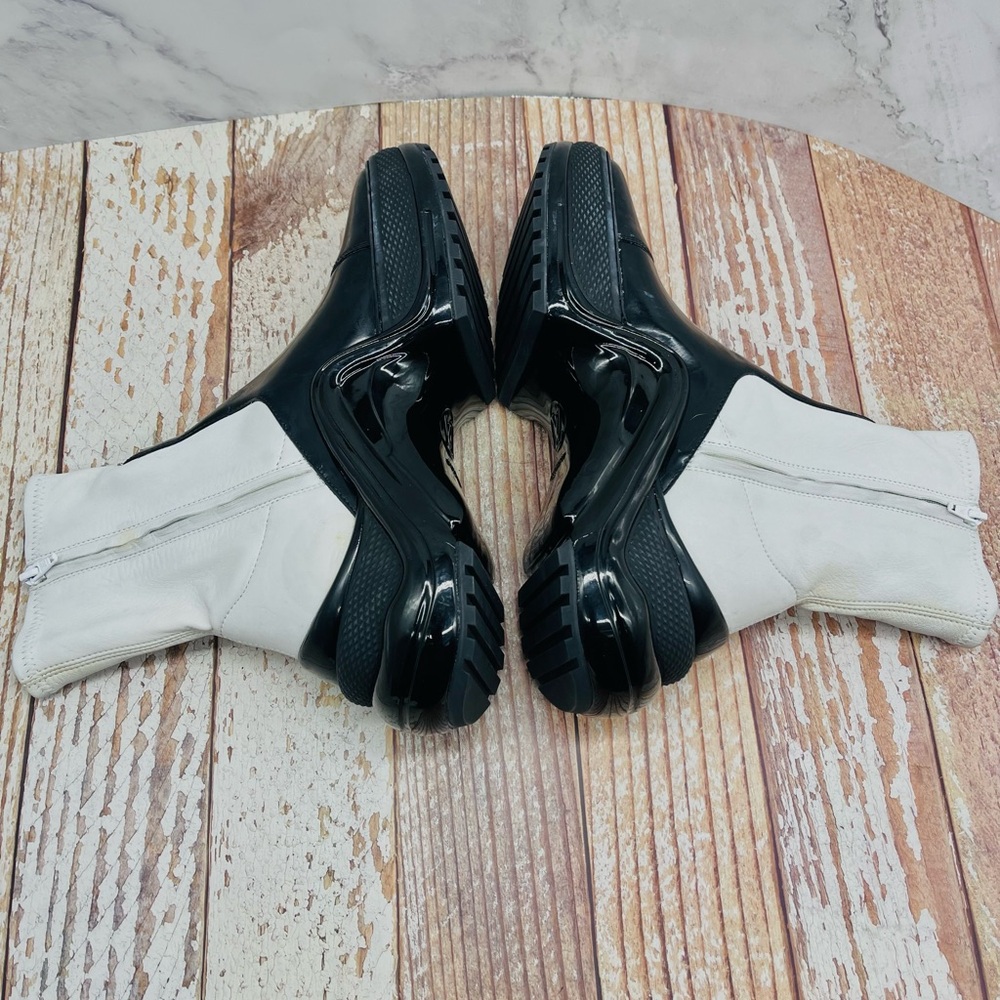 Louis Vuitton Authentic Archlight Rare Black and White Women's Boots size 36